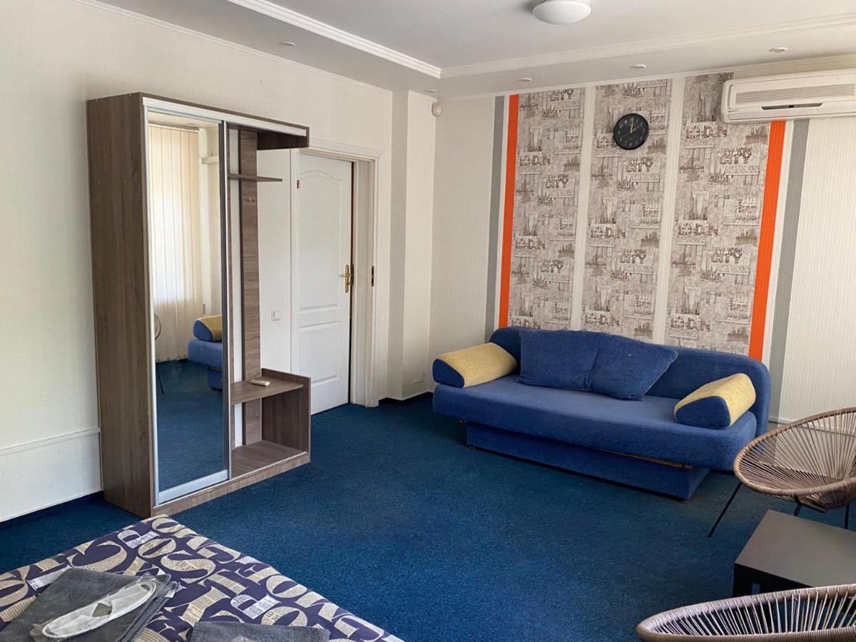 Uneed Rooms Podil 키예프 외부 사진